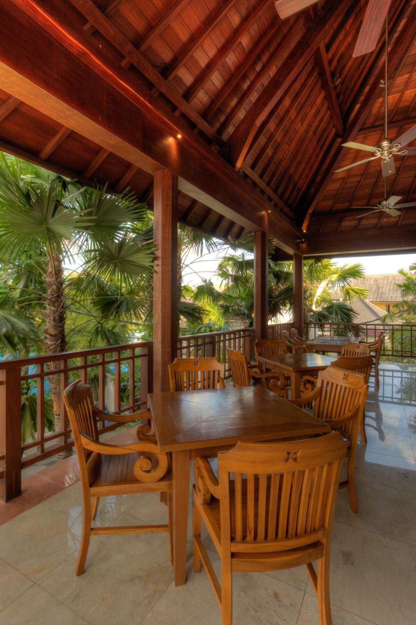 Koenokoeni Villa Seminyak